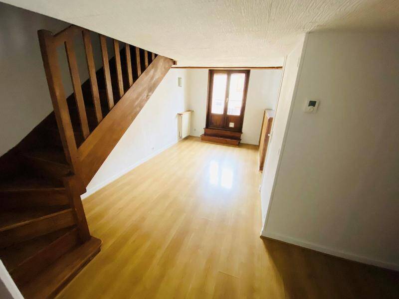 Location maison de village 3 pièces 45.91 m² à Saint-Laurent-sur-Saône 01750 4 - 550 €