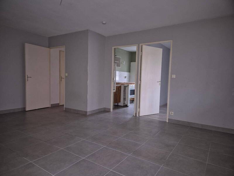 Location appartement 3 pièces 53.29 m² à Mâcon 71000 5 - 545 €
