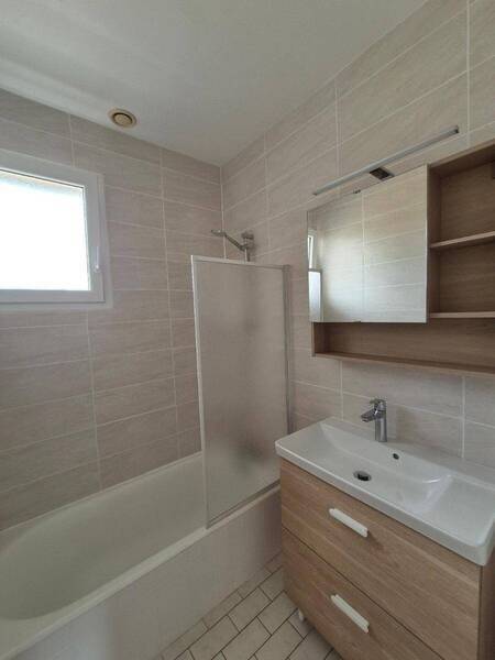 Location maison individuelle 3 pièces 61.21 m² à Varennes-lès-Mâcon 71000 5 - 810 €