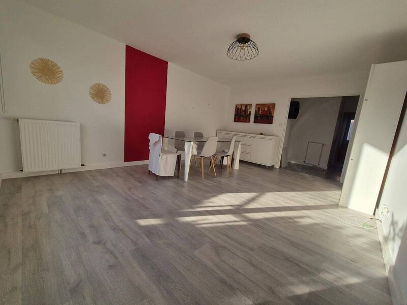 Location appartement 4 pièces 82.25 m² à Charnay-lès-Mâcon 71850 5 - 930 €