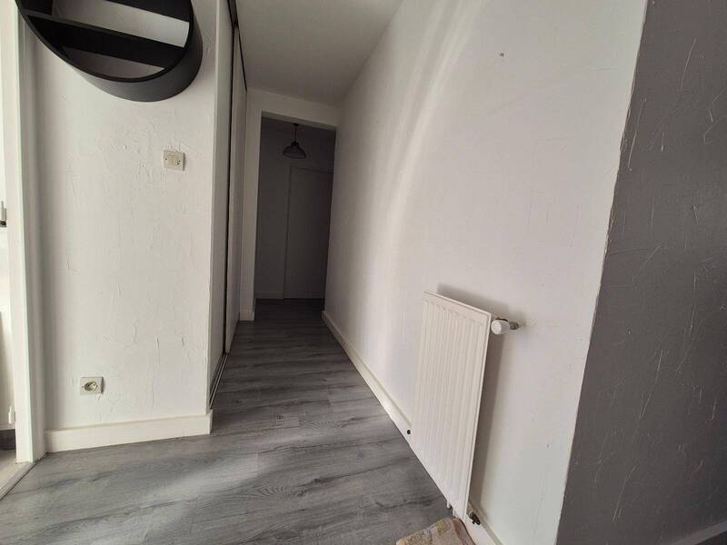Location appartement 4 pièces 82.25 m² à Charnay-lès-Mâcon 71850 5 - 930 €