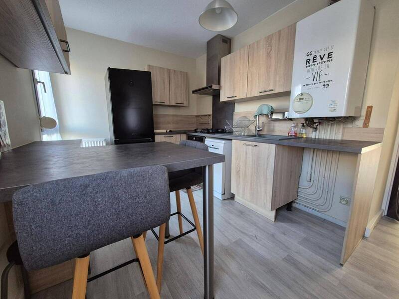 Location appartement 4 pièces 82.25 m² à Charnay-lès-Mâcon 71850 5 - 930 €