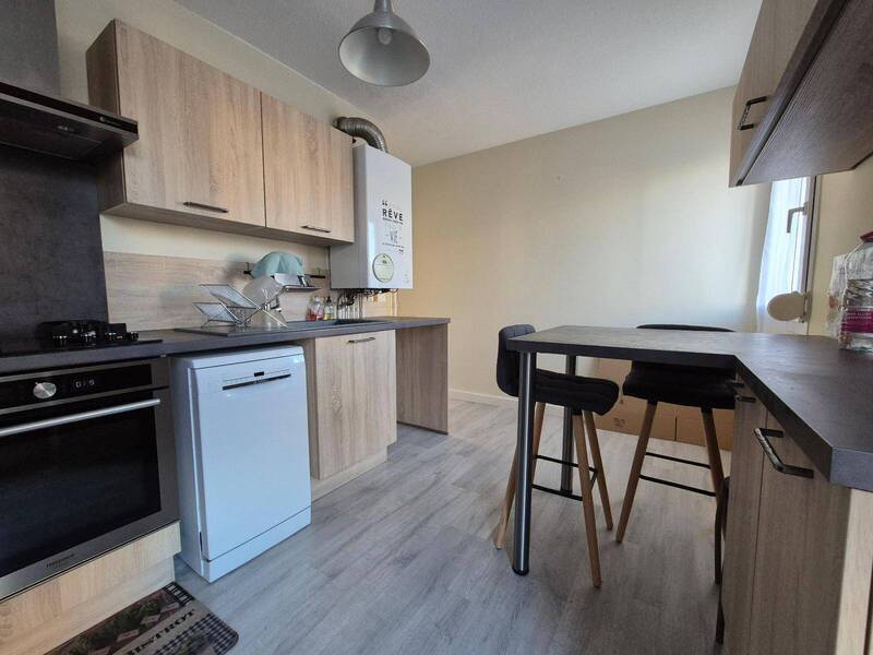 Location appartement 4 pièces 82.25 m² à Charnay-lès-Mâcon 71850 5 - 930 €