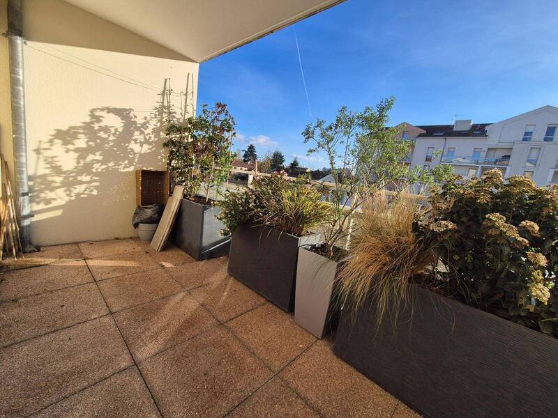 Location appartement 4 pièces 82.25 m² à Charnay-lès-Mâcon 71850 5 - 930 €