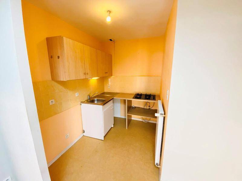 Rent apartment appartement 3 rooms 53.96 m² in Mâcon 71000 5 - 460 €