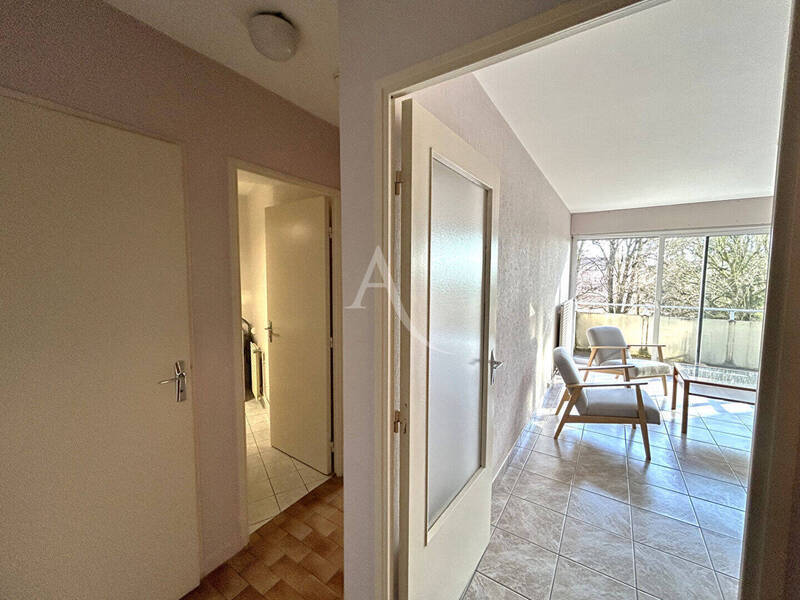 Vente appartement 1 pièce 41.69 m² à Charnay-lès-Mâcon 71850