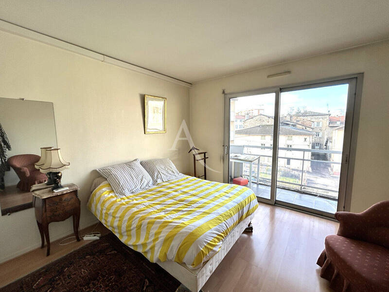 Vente appartement 4 pièces 102.08 m² à Mâcon 71000