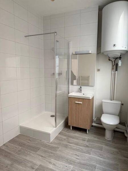 Rent apartment appartement 2 rooms 53.57 m² in Mâcon 71000 4 - 460 €