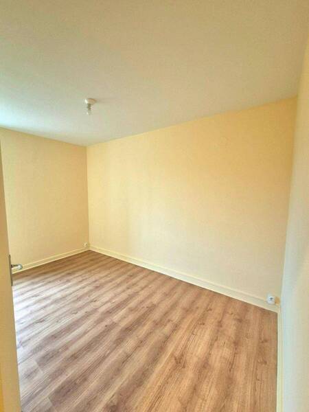 Location appartement 3 pièces 50 m² à Romanèche-Thorins 71570 5 - 530 €