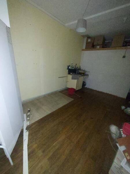 Rent professional premises locaux professionnels in Mâcon 71000 1 200 €