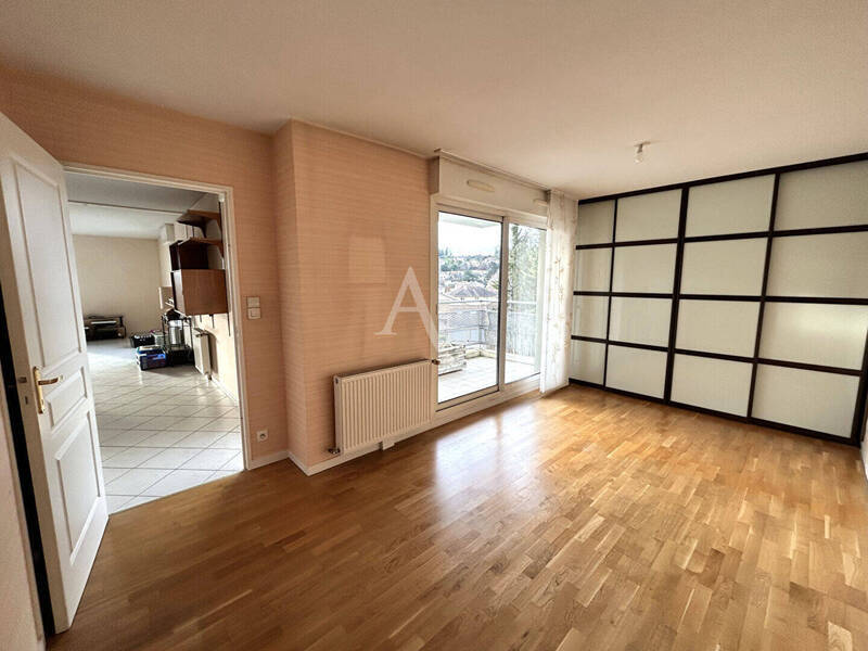 Buy apartment appartement 4 rooms 120.67 m² in Mâcon 71000