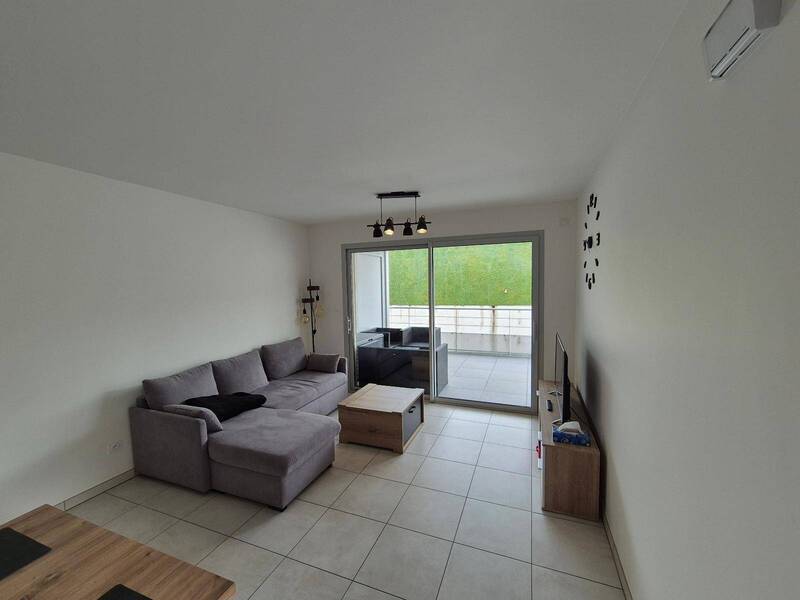 Location appartement récent 2 pièces 49.99 m² à Mâcon 71000 4 - 795 €