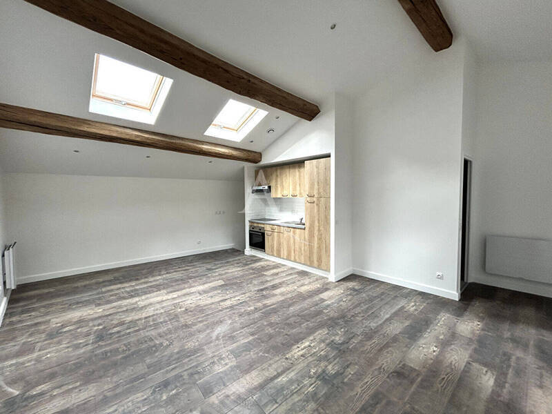 Vente immeuble à Uchizy 71700