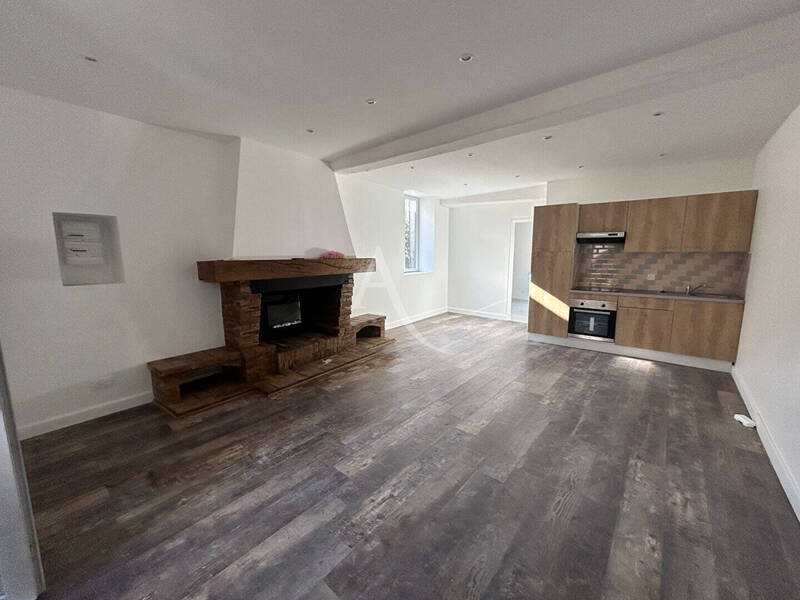 Vente immeuble à Uchizy 71700