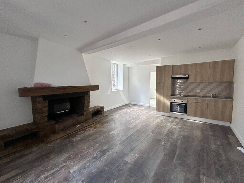 Vente immeuble à Uchizy 71700