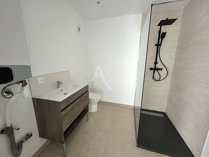 Vente immeuble à Uchizy 71700