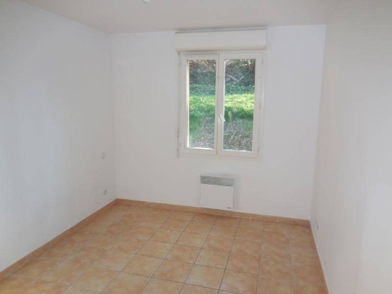 Location maison individuelle 4 pièces 88 m² à Saint-Amour-Bellevue 71570 5 - 910 €