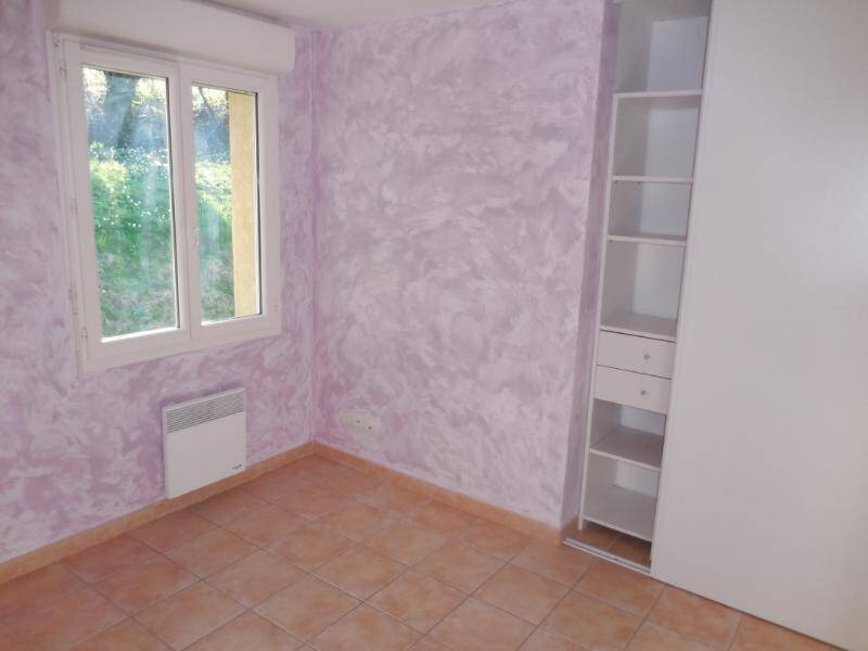 Location maison individuelle 4 pièces 88 m² à Saint-Amour-Bellevue 71570 5 - 910 €