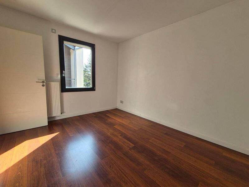 Location maison individuelle 4 pièces 111 m² à Mâcon 71000 4 - 1 153 €