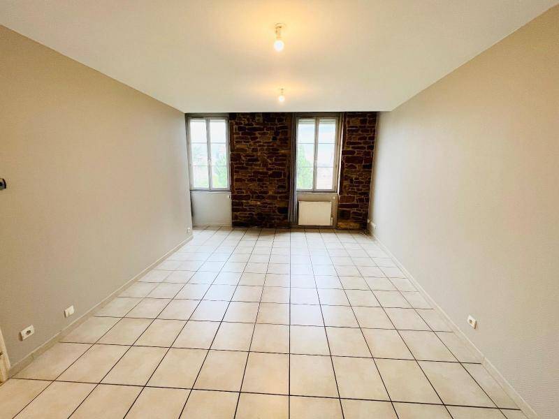 Location appartement rénové 2 pièces 60 m² à Mâcon 71000 5 - 545 €