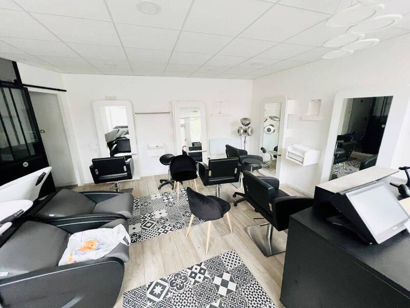 Location local boutique à Mâcon 71000 744 €