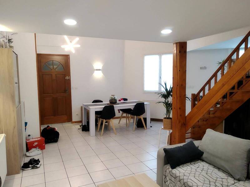 Location appartement 3 pièces 64.23 m² à Fontaines-sur-Saône 69270 - 880 €