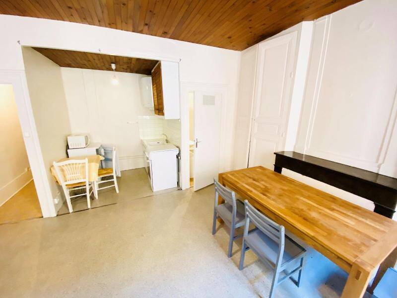 Location appartement 1 pièce 27.27 m² à Mâcon 71000 4 - 310 €