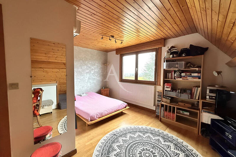 Vente maison 7 pièces 129.94 m² à Hurigny 71870