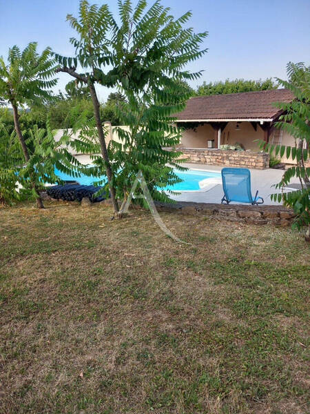 Vente maison 7 pièces 129.94 m² à Hurigny 71870