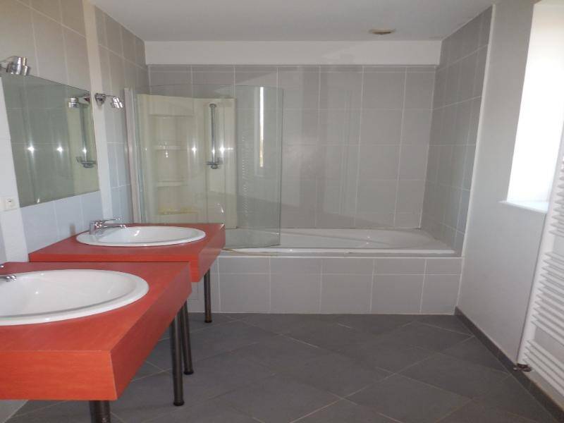 Location maison individuelle 4 pièces 117 m² à Verzé 71960 4 - 980 €