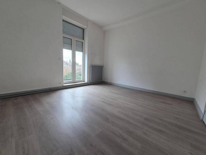 Location appartement 4 pièces 97.41 m² à Mâcon 71000 5 - 720 €