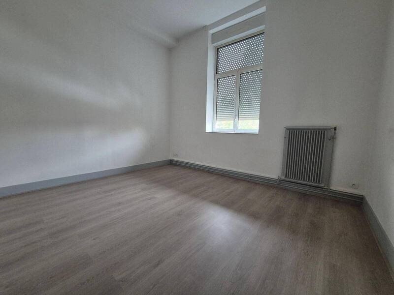 Location appartement 4 pièces 97.41 m² à Mâcon 71000 5 - 720 €