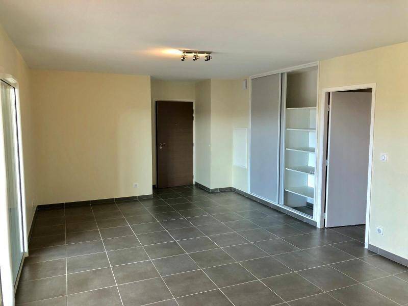 Location appartement récent 3 pièces 70.73 m² à Charnay-lès-Mâcon 71850 4 - 835 €