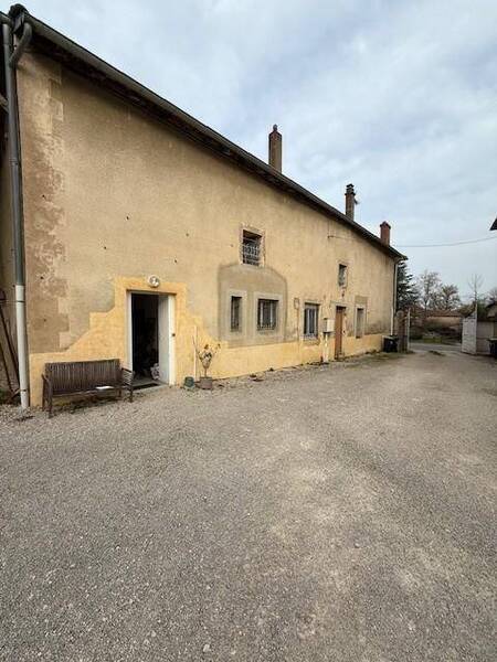 Location appartement 4 pièces 124.73 m² à Viré 71260 - 700 €