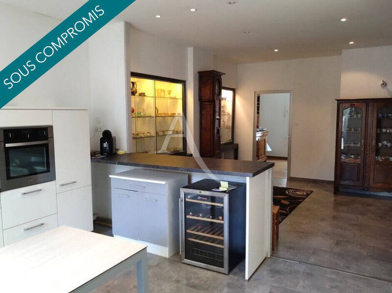 Vente appartement 5 pièces 145.82 m² à Mâcon 71000