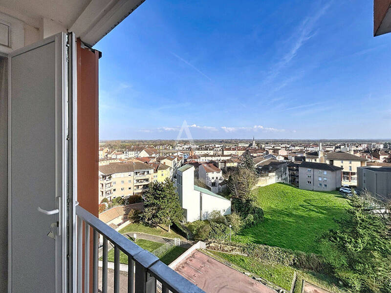 Vente appartement 4 pièces 86 m² à Mâcon 71000