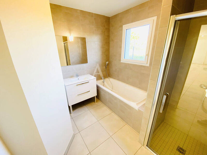 Vente maison 4 pièces 95 m² à Saint-Maurice-de-Satonnay 71260