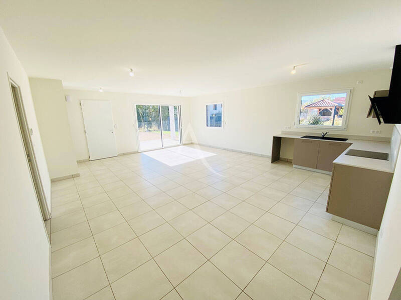 Vente maison 4 pièces 95 m² à Saint-Maurice-de-Satonnay 71260