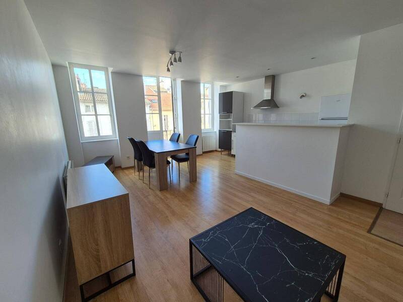 Location appartement 2 pièces 51.39 m² à Mâcon 71000 4 - 615 €