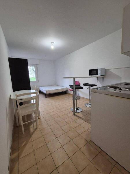 Location appartement 1 pièce 22 m² à Charnay-lès-Mâcon 71850 5 - 384 €