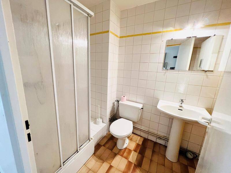 Location appartement 1 pièce 22 m² à Charnay-lès-Mâcon 71850 5 - 384 €