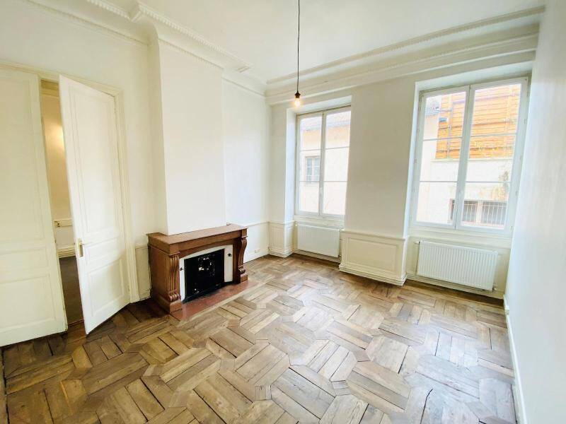 Location appartement 2 pièces 56.96 m² à Mâcon 71000 5 - 440 €