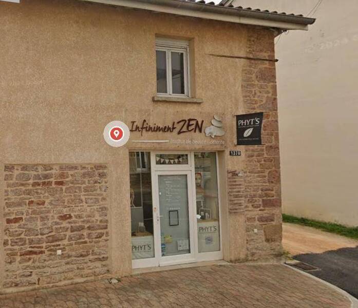 Location local locaux professionnels à Manziat 01570 550 €