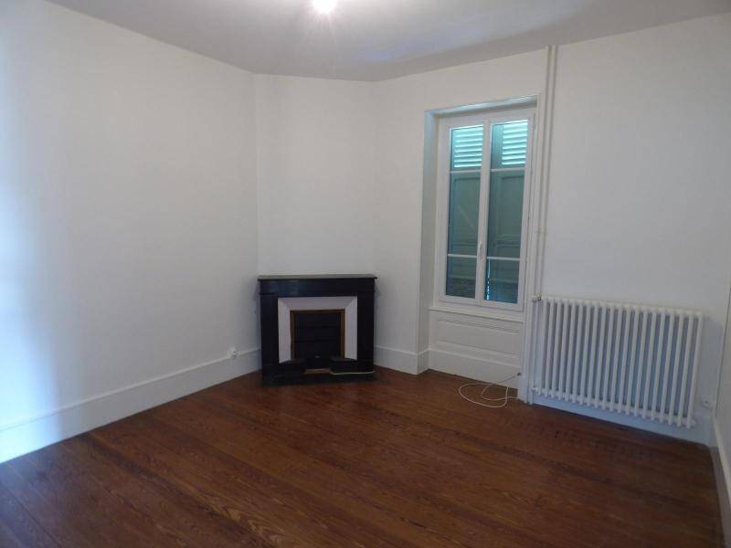 Location maison 5 pièces 129 m² à Mâcon 71000 5 - 1 050 €