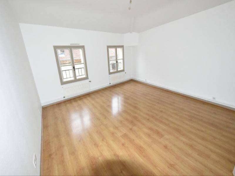 Location appartement 3 pièces 102.27 m² à Cluny 71250 5 - 710 €