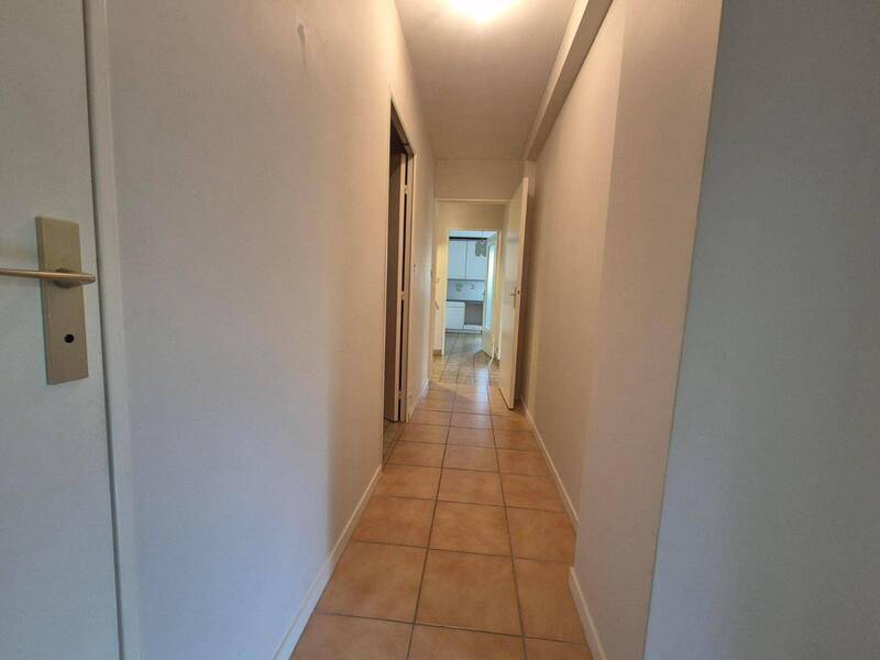 Rent apartment appartement 4 rooms 85.54 m² in Mâcon 71000 4 - 850 €