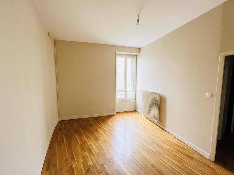 Rent apartment appartement 3 rooms 69.3 m² in Mâcon 71000 5 - 540 €