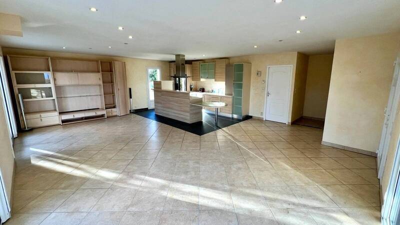 Location maison villa 4 pièces 112 m² à Hurigny 71870 5 - 1 340 €