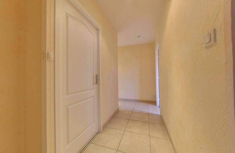 Location maison villa 4 pièces 112 m² à Hurigny 71870 5 - 1 340 €