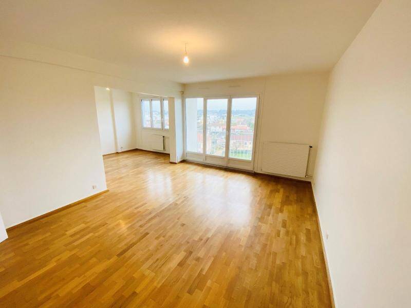 Location appartement rénové 3 pièces 85.13 m² à Charnay-lès-Mâcon 71850 5 - 796 €